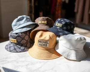 Michael Kors bucket hats: Praktisch en verfijnd